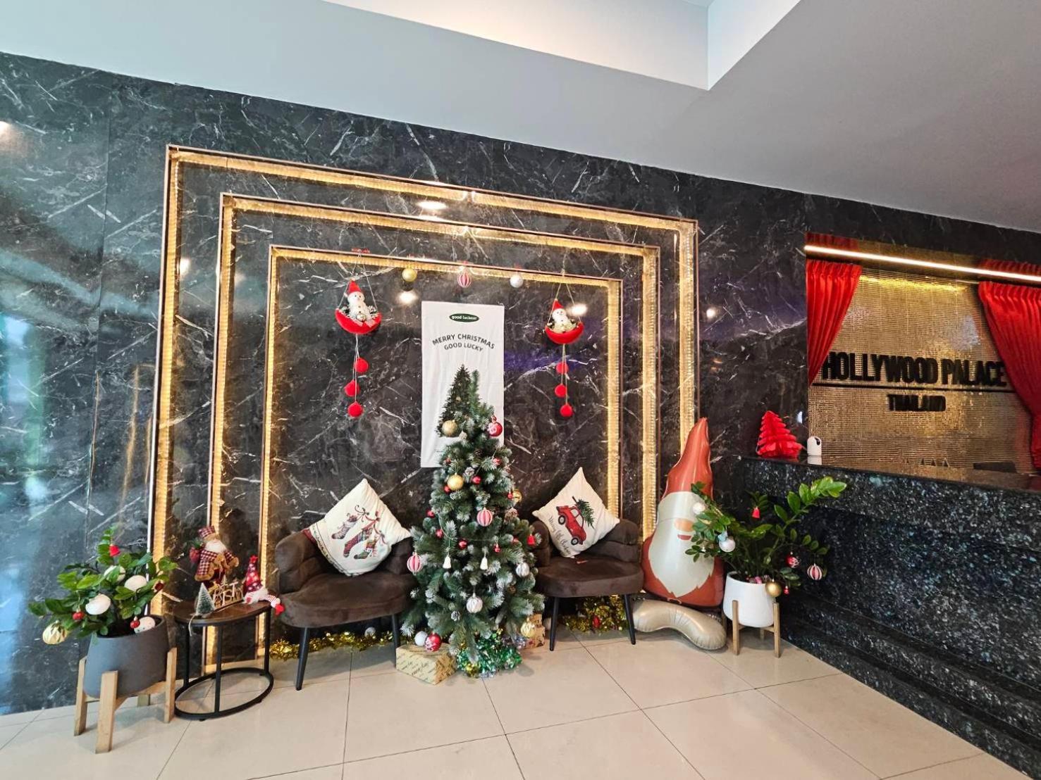 Hollywood Dannok Hotel Sadao Exteriér fotografie