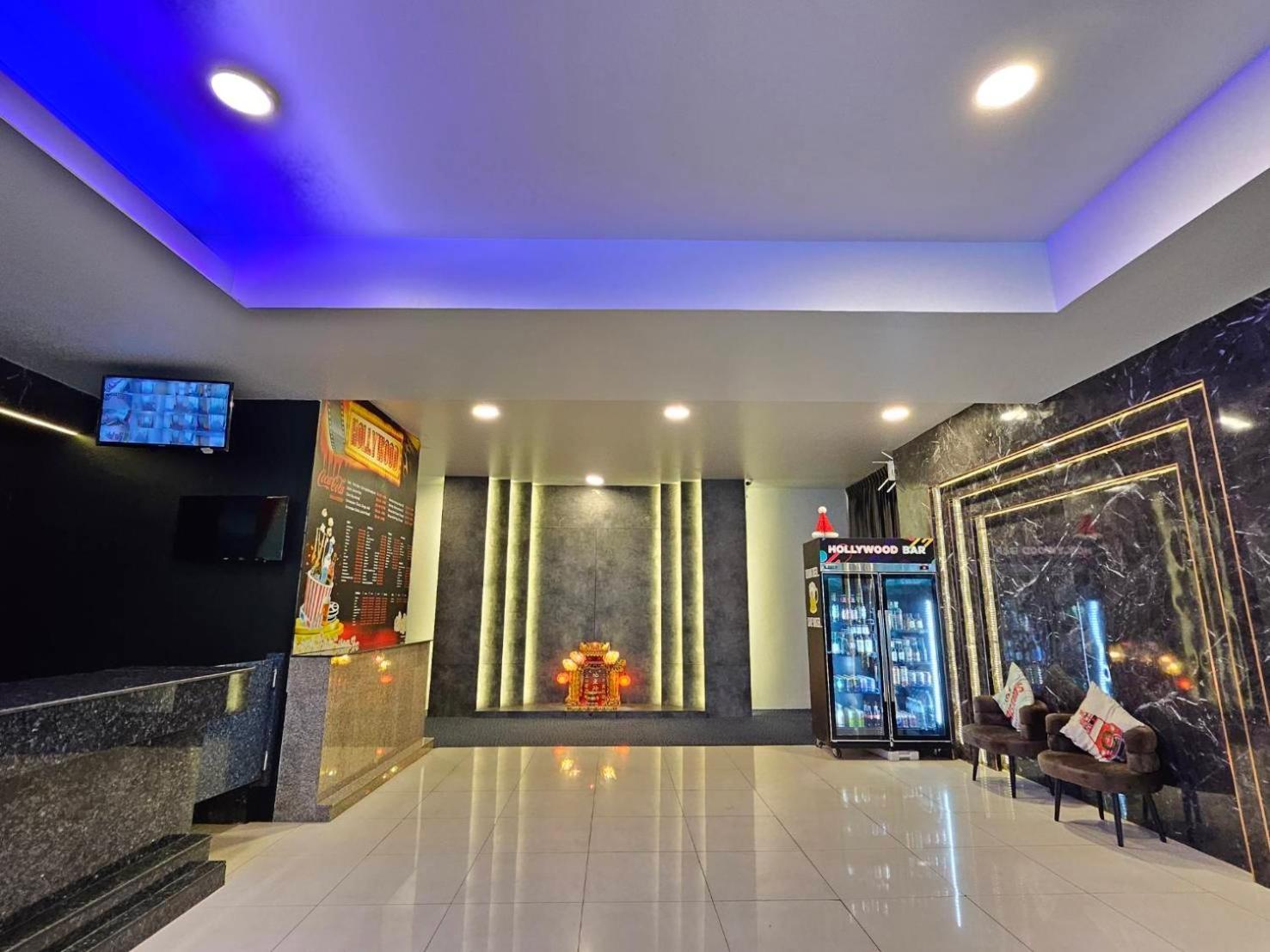Hollywood Dannok Hotel Sadao Exteriér fotografie