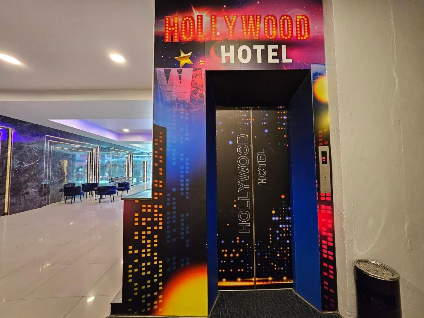Hollywood Dannok Hotel Sadao Exteriér fotografie