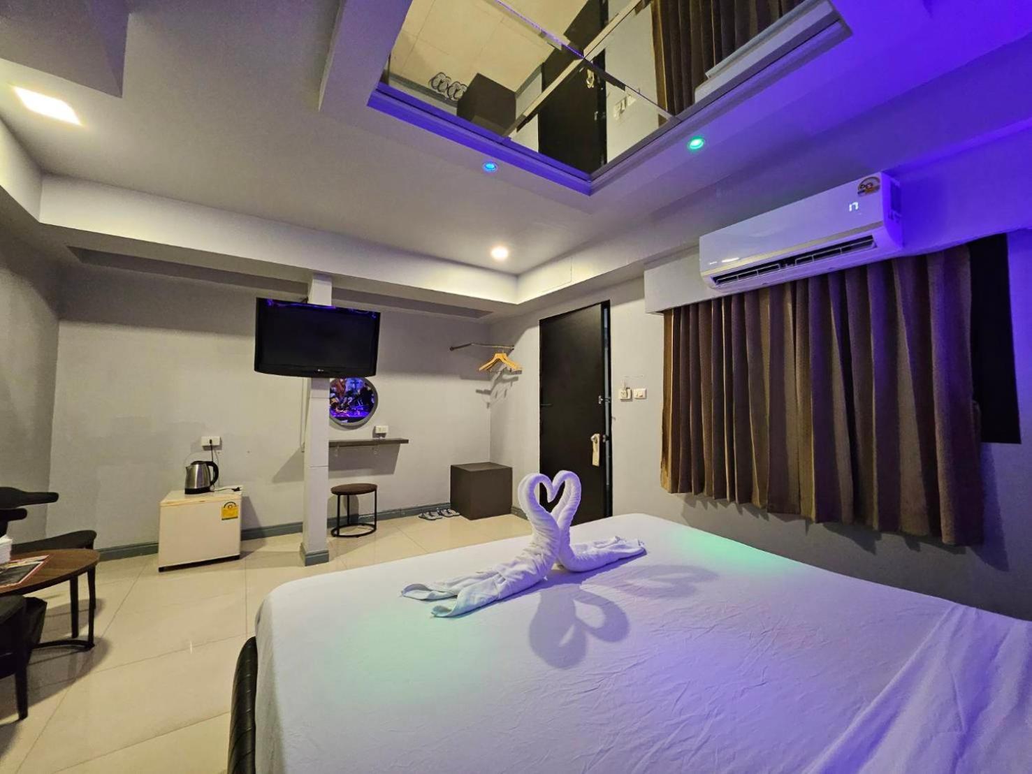 Hollywood Dannok Hotel Sadao Exteriér fotografie