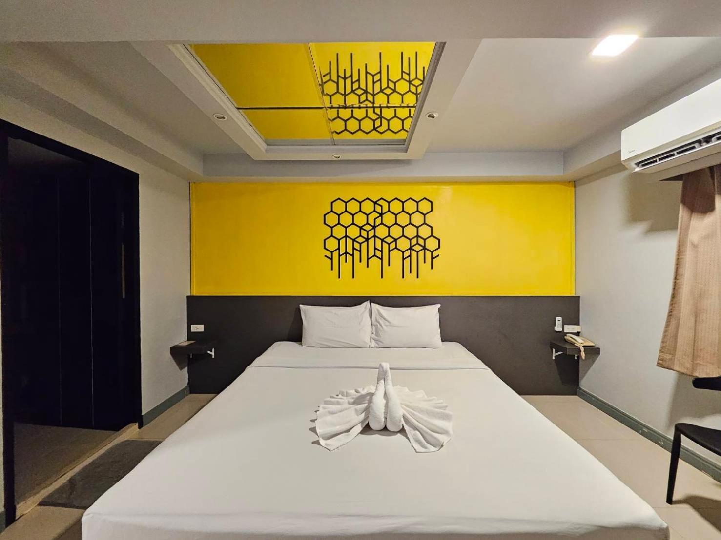 Hollywood Dannok Hotel Sadao Exteriér fotografie